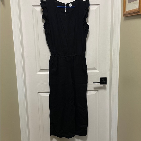 Old Navy | Black | Ruffle | Linen Blend |Sleeveless | Cropped | Romper  | Size S - Picture 2 of 16
